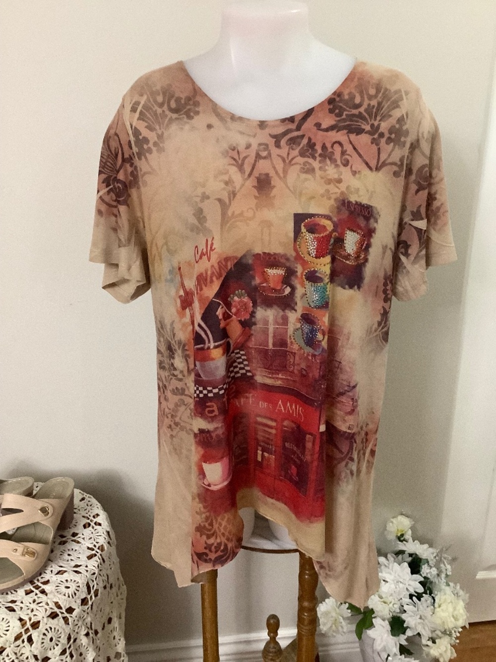 Cactus sparkly coffee tee Large